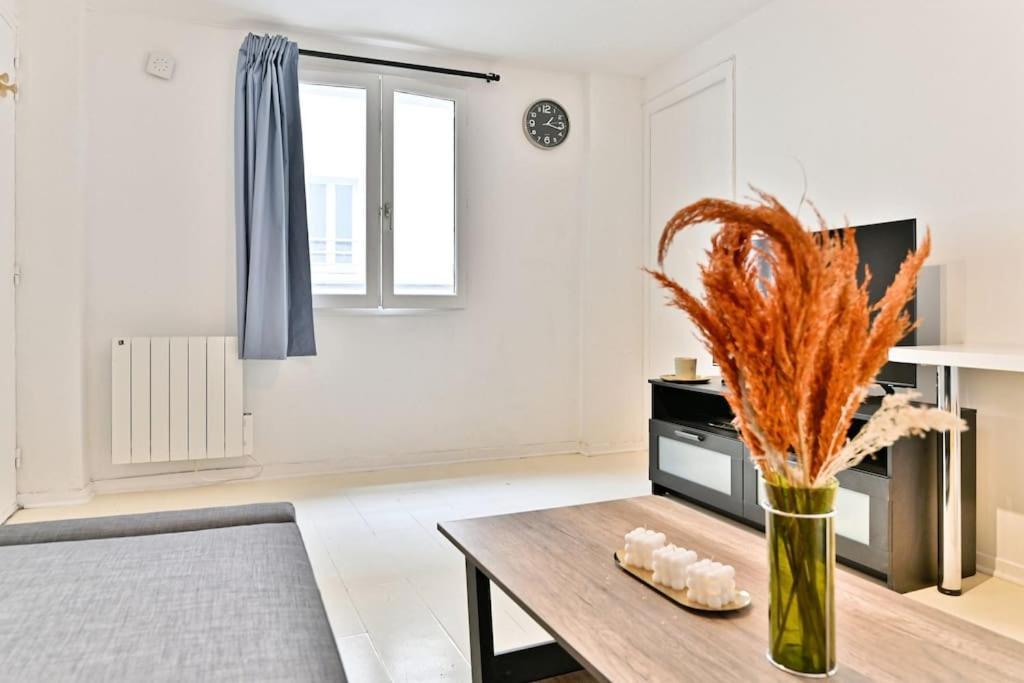 Appartement Proche Canal Saint Martin Paris Exterior photo